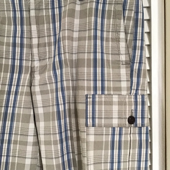 DOCKERS MEN’S PLAID CARGO SHORTS - Picture 3 of 6